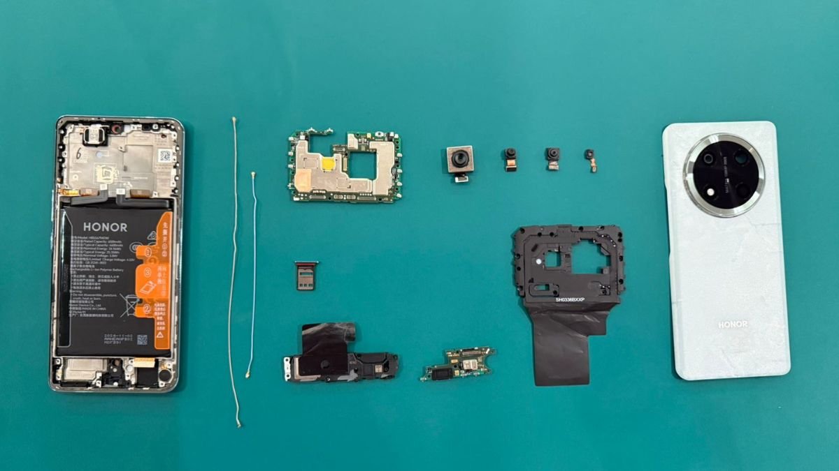 We Checked What’s Inside the HONOR X9c 5G and Here’s Why It’s The Toughest Phone of 2025