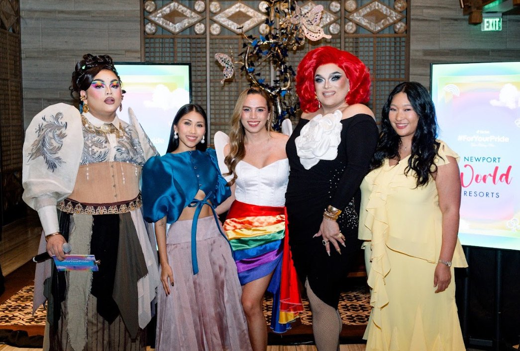 (L–R) Queer content creators Tiny Deluxe, Belle Rodolfo, Rica Salomon, and Tita Baby with TikTok Communications Lead for the Philippines, Bea Bautista