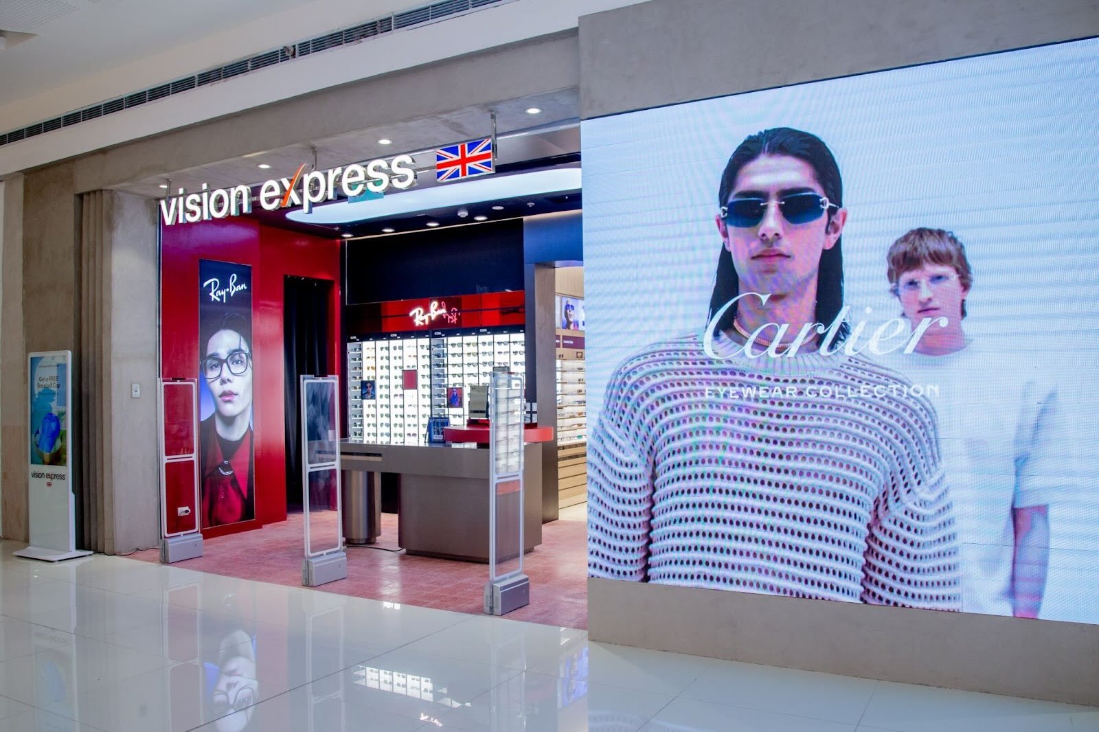 Express. Vision Ranchi Vision Express Opens Biggest Store Yet at SM Mall of Asia - TAP Magazine