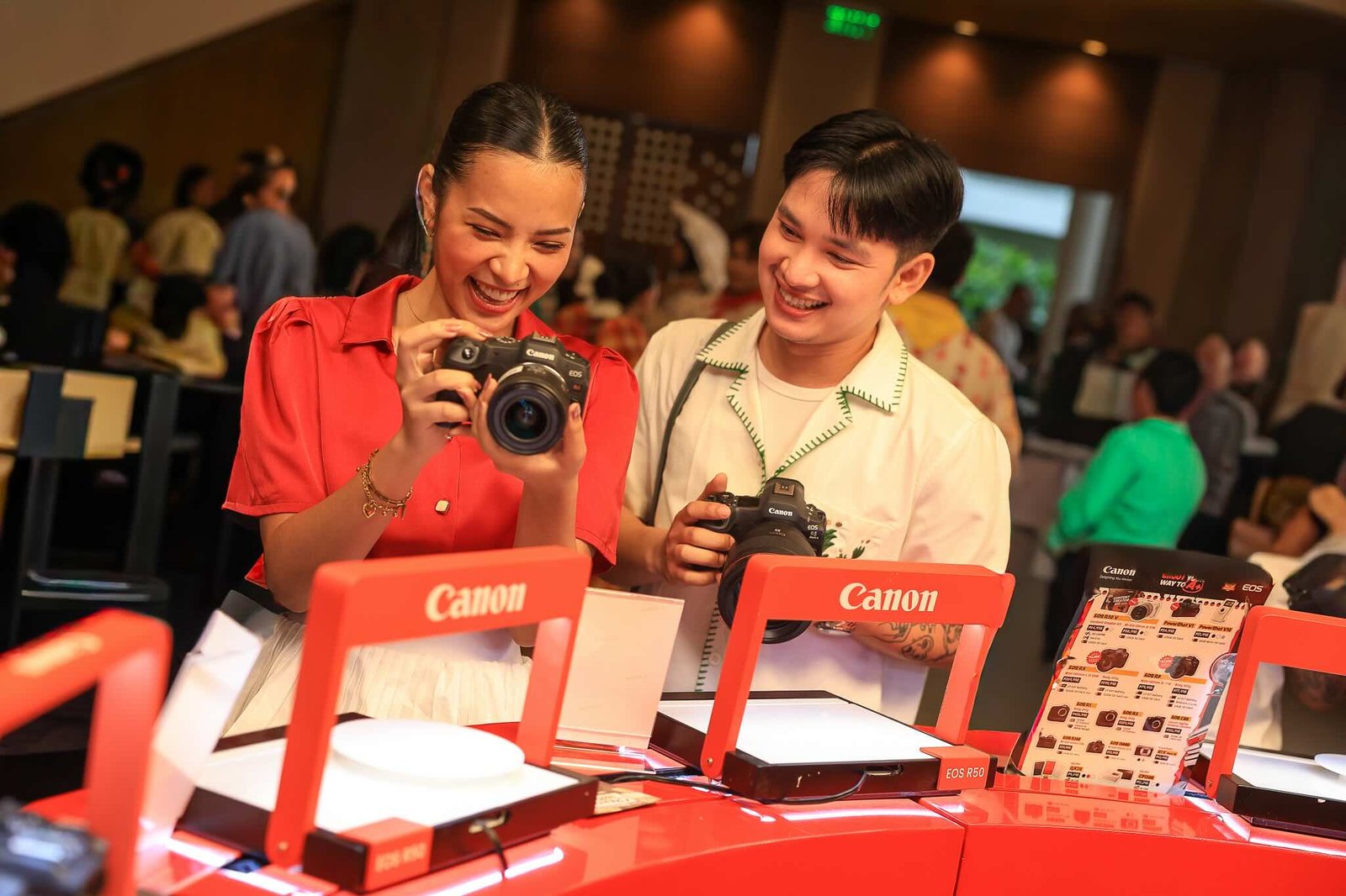 Canon Marketing Philippines, Inc. gathered media professionals and creators for “Uncompromised Storytelling in Every Frame”, the launch of the Canon EOS R6 Mark III 
