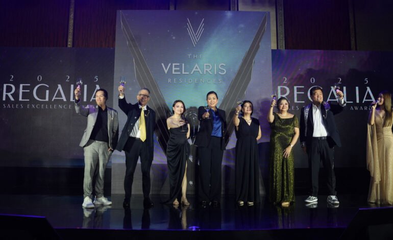 (L-R): RHK Land Head of Business Development AJ De Leon, RHK Land General Manager Rouen Raz, RHK Land Head of Marketing Martha Herrera-Subido, Robinsons Land and RHK Land President and CEO Mybelle Aragon-GoBio, RHK Land Board Director Trina Cipriano, RHK Land Head of Customer Service Group Agatha Tolentino, and Head of Sales Ehryq Young raise a toast to the success and excellence of RHK Land Corporation and to its remarkable sales team and partner brokers.