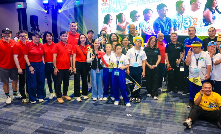 Canon executives stood side by side with leaders from DSAPI and SM Cares at Happy Walk 2026. One team, one cause.