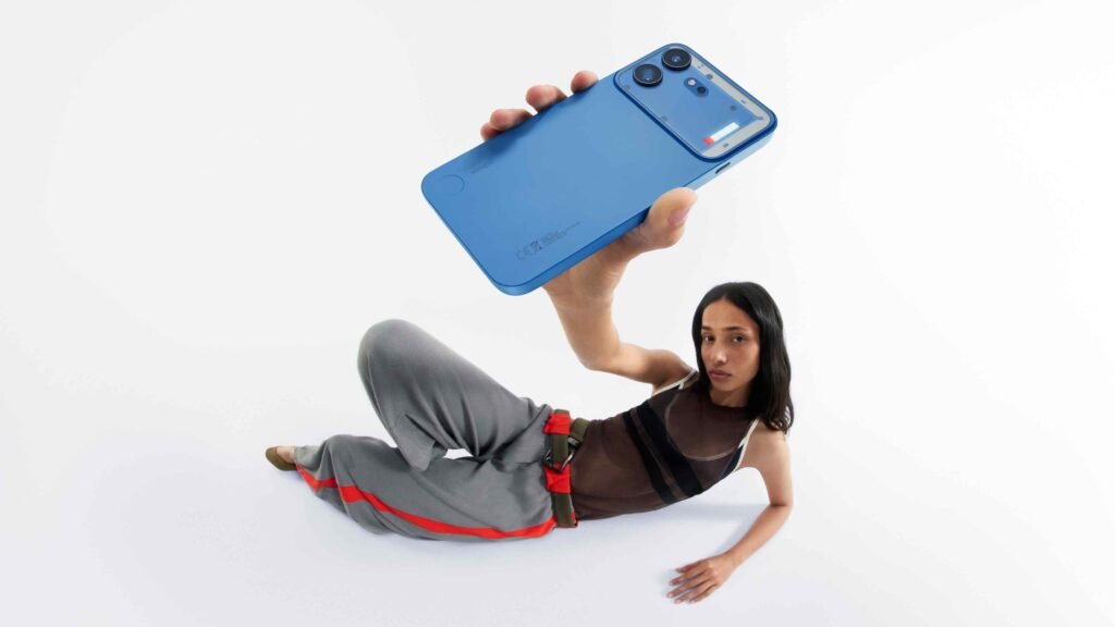 Building on the success of the Phone (4a) series, Phone (4b) delivers an all-around experience unique to Nothing, featuring a Snapdragon processor, a 120Hz Super AMOLED display and a 50MP OIS main camera - all powered by Nothing OS and Essential AI tools.