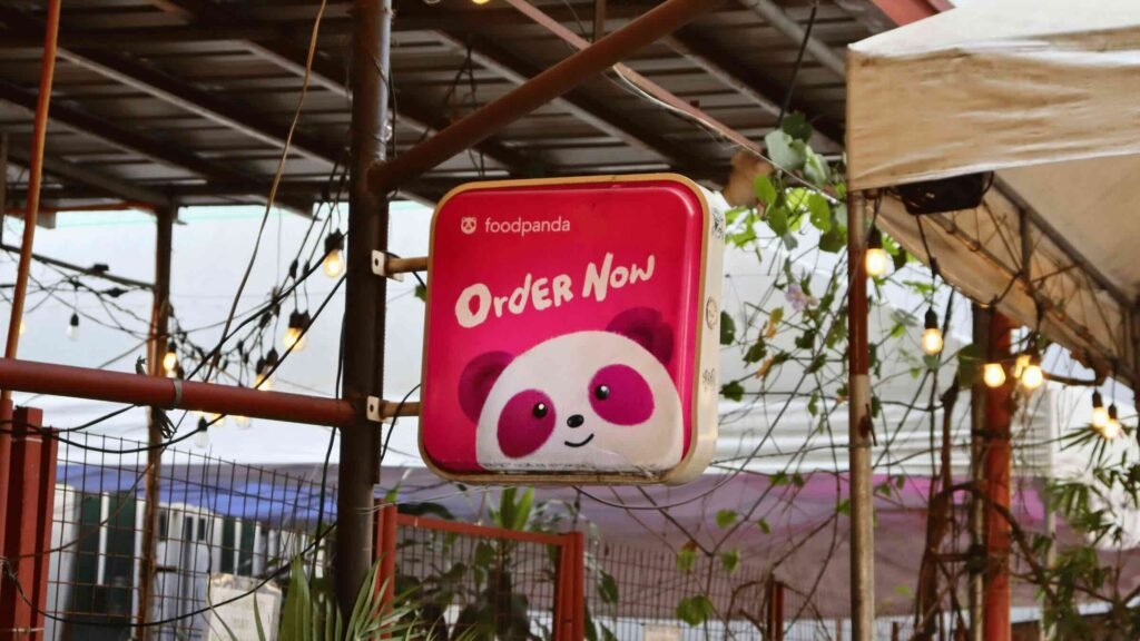 In celebration of National MSME Month, foodpanda Philippines has strengthened its commitment to local entrepreneurs by ramping up its suite of accessible financing options, digital growth programs, localized government partnerships, a