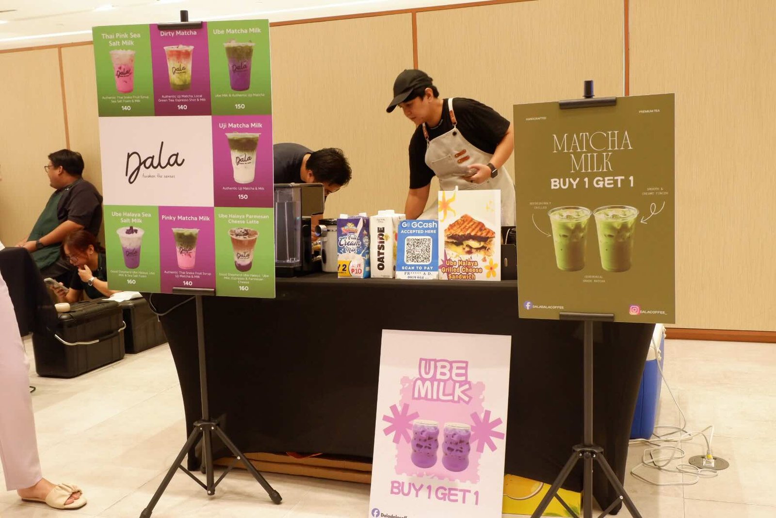 Get ready to splurge on Flash Deals, exclusive offers, and more while enjoying a delicious cup of matcha and ube drinks.